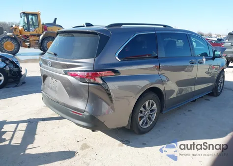 2021 Toyota Sienna Le из США, поврежденный, VIN 5TDBSKFCXMS030769